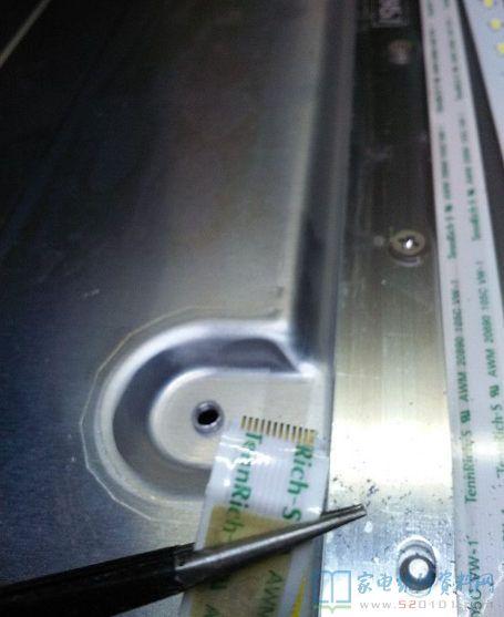 TCL L39E5050A-3D液晶电视黑屏通病维修