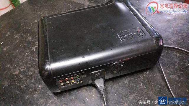 轰天砲投影机HTP-1806TV电源修理一例