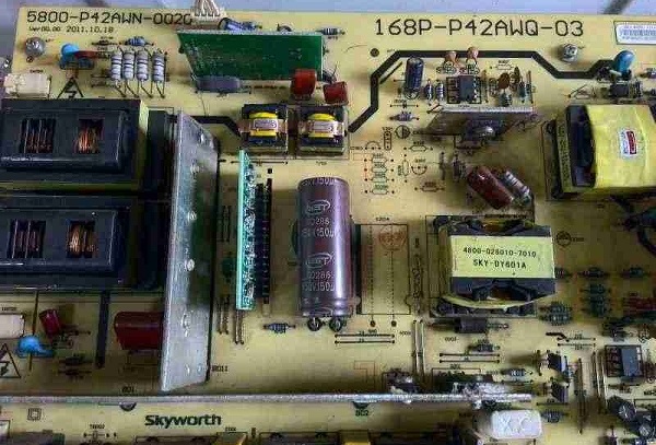 创维42K03HR液晶电视雷击三无故障检修一例