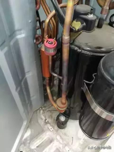 格力3P新型R32冷媒柜机E1维修分享