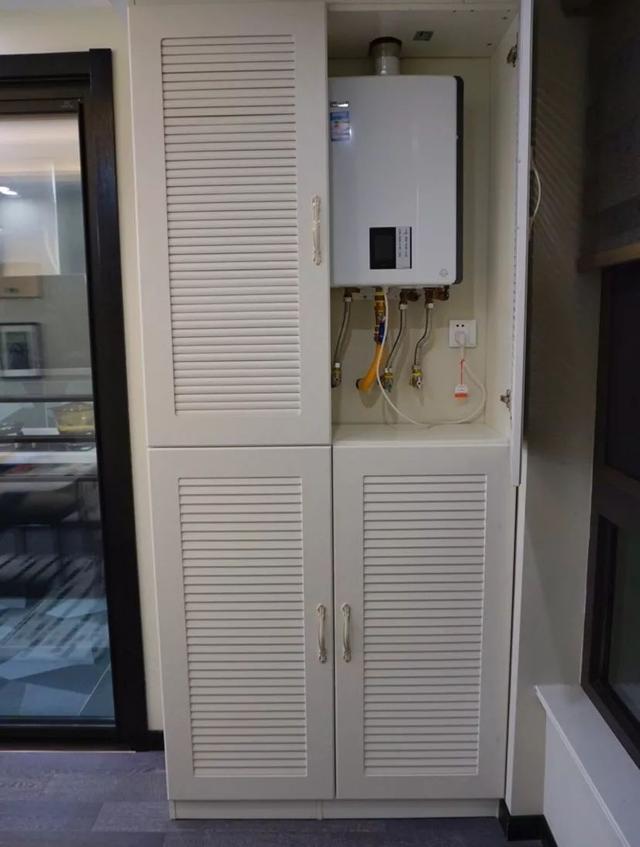 燃气热水器，装在哪里更合适？