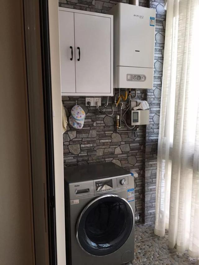 燃气热水器，装在哪里更合适？