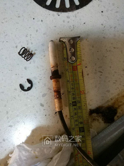 不花钱修复美的燃气灶打火时有时无故障 不花钱修复美的燃气灶打火时有时无故障