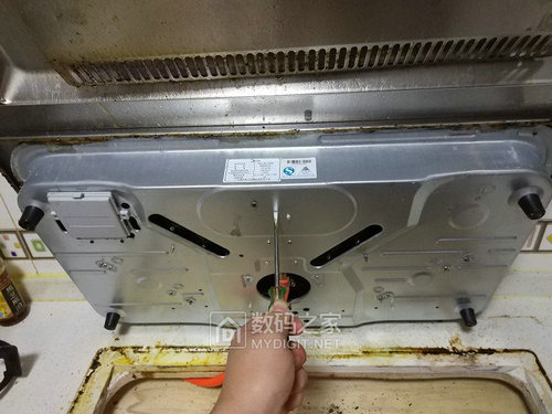 不花钱修复美的燃气灶打火时有时无故障 不花钱修复美的燃气灶打火时有时无故障