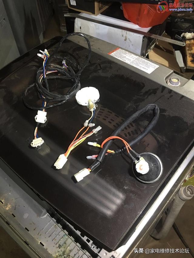 终于摸清楚可怕的海尔变频波轮洗衣机FC代码故障