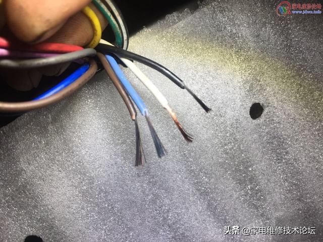 终于摸清楚可怕的海尔变频波轮洗衣机FC代码故障