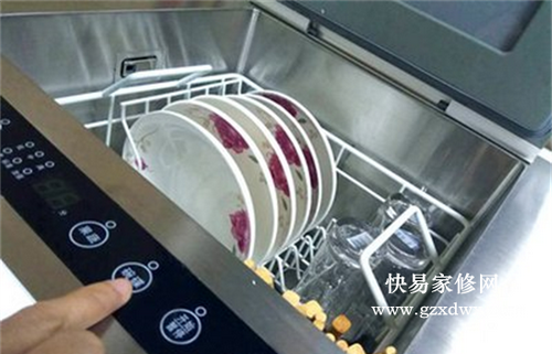 水槽洗碗机好用吗?到底值不值得买?