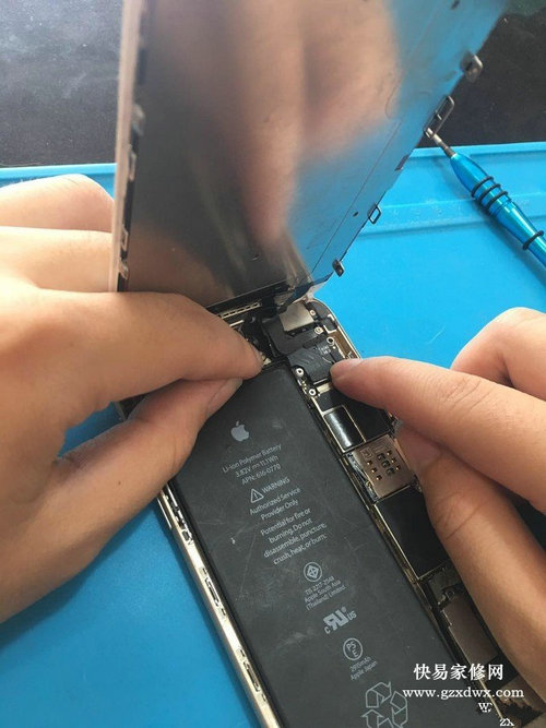 省钱省到家，苹果iPhone各系列手机自助维修方法以及各机型通病维修价格曝光