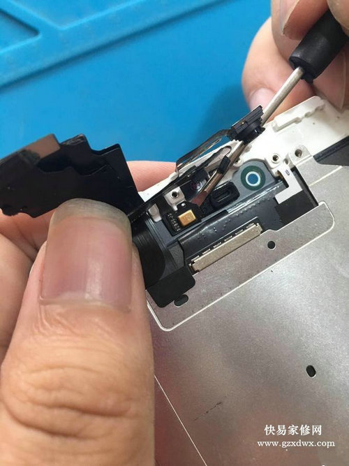 省钱省到家，苹果iPhone各系列手机自助维修方法以及各机型通病维修价格曝光