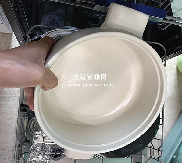 洗碗机改装教程：600秒搞定洗碗机阳台安装，旧房子、小厨房也能用上大容量家用洗碗机