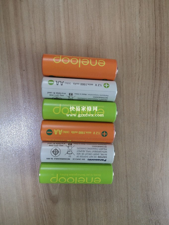 这是本次要更换的电芯，爱乐普原生态版电池，质量可靠
