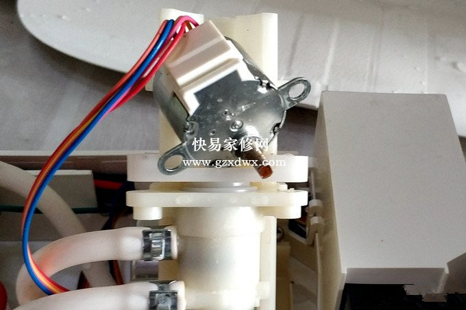 小沐智能马桶盖漏水维修DIY