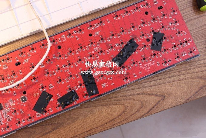 机械键盘按键失灵维修，这里有个案例给你一些思路。