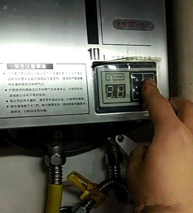 小白的万和热水器维修经历