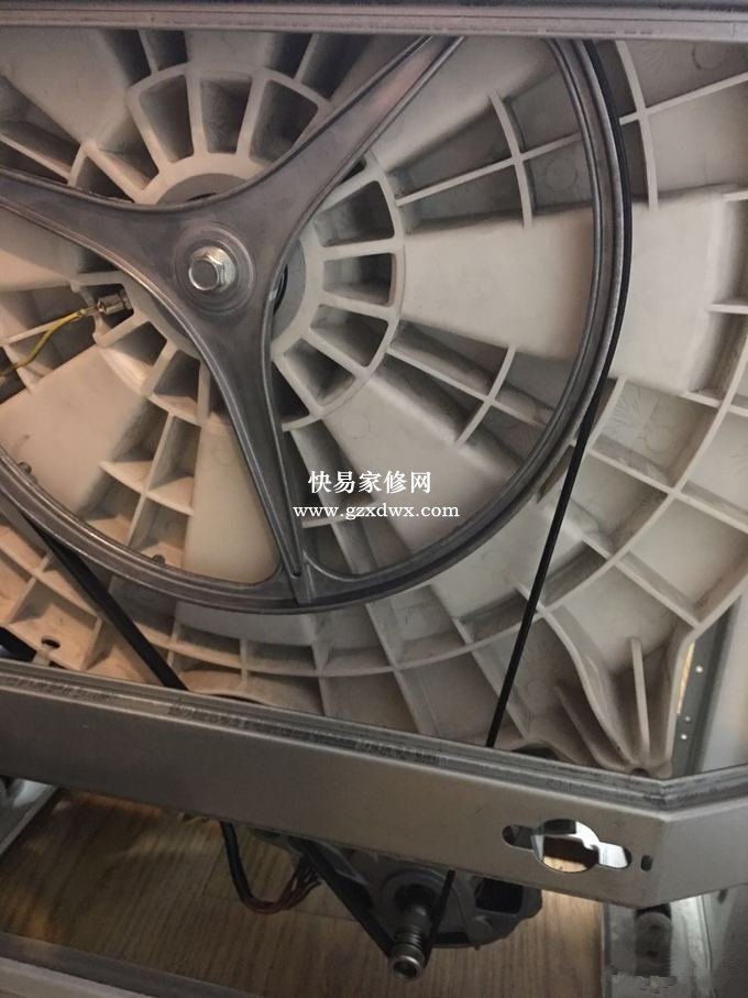Whirlpool 惠而浦 WFC1052CW 滚筒洗衣机维修记