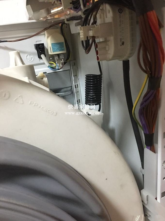 Whirlpool 惠而浦 WFC1052CW 滚筒洗衣机维修记