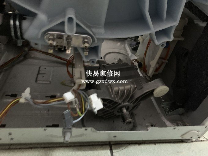 滚筒洗衣机拆机清洗指南
