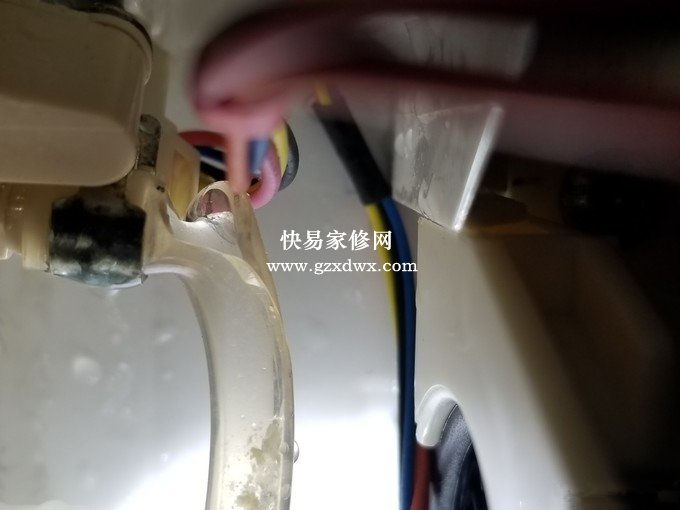 Make Júhuā Cleaner AGAIN！松下智能马桶圈维修手记