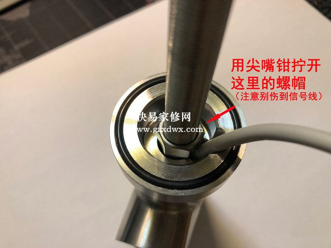 小米净水器厨下式龙头灯不亮不出水故障维修