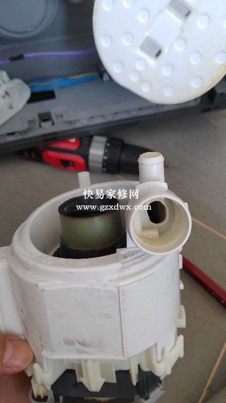 西门子SC73M810TI八套嵌入式洗碗机维修之路