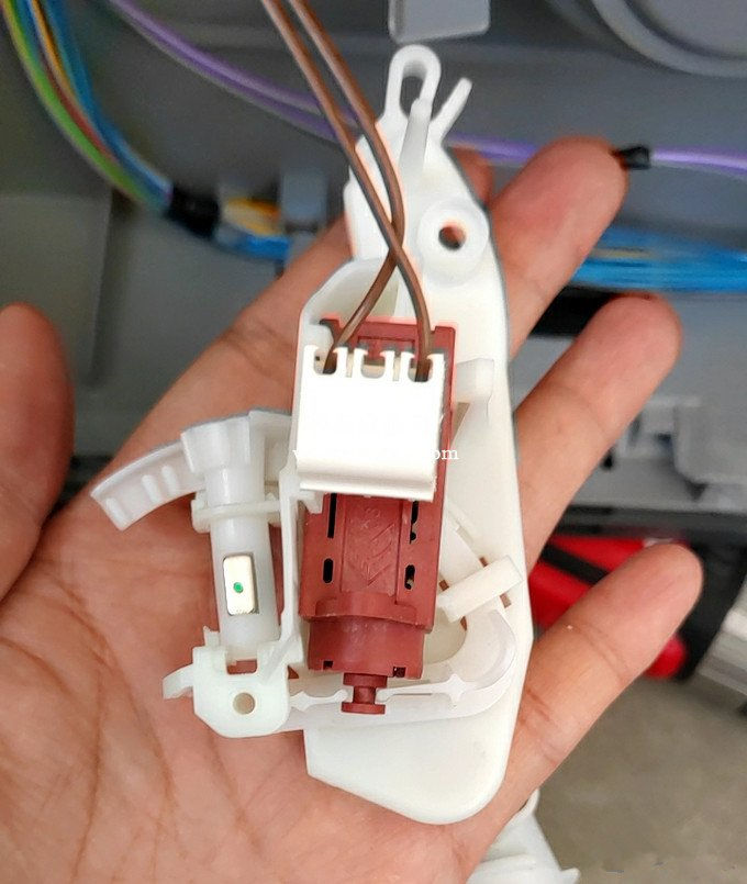 西门子SC73M810TI八套嵌入式洗碗机维修之路