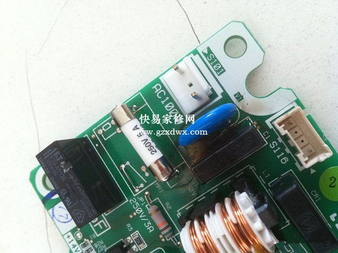 日本大金ACK70N直插220V烧坏后的DIY维修过程
