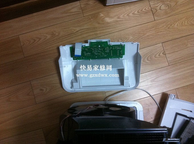 日本大金ACK70N直插220V烧坏后的DIY维修过程