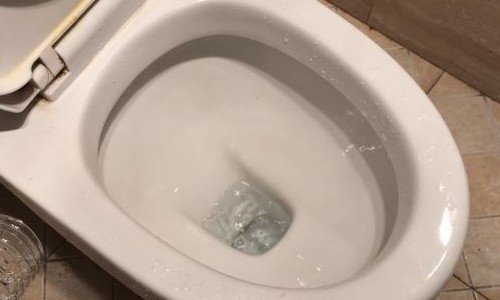 虹吸式马桶怎么疏通【马桶疏通小妙招】