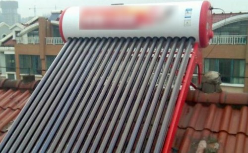 太阳能热水器出水量小怎么解决【加装增压泵】 太阳能热水器出水量小怎么解决【加装增压泵】
