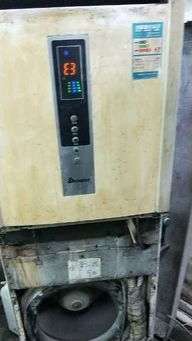 大桶热水器显示e3故障(热水器显示故障代码E3怎么解决)插图 大桶热水器显示e3故障(热水器显示故障代码E3怎么解决)插图