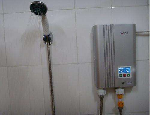 堡莱斯电热水器故障(堡斯莱电热水器不加热是什么问题)插图1