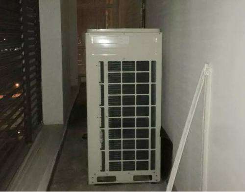 容声空气能热水器故障报e3怎么修(空气能热水器e3故障原因)插图