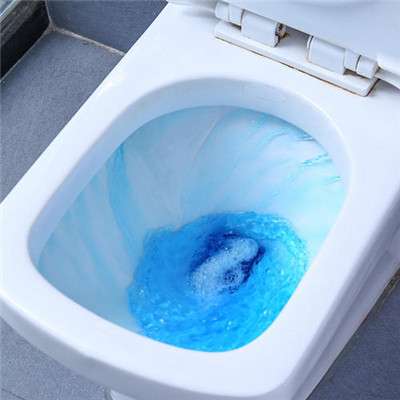 蓝泡泡厕所清洁剂用法?用马桶清洁蓝泡泡好吗插图1
